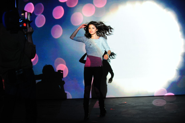 Selena Gomez pic #499431