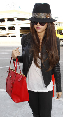 Selena Gomez pic #577399