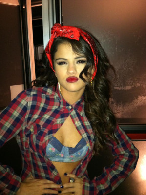 Selena Gomez pic #519347