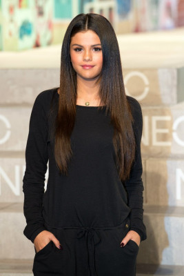 Selena Gomez pic #727391