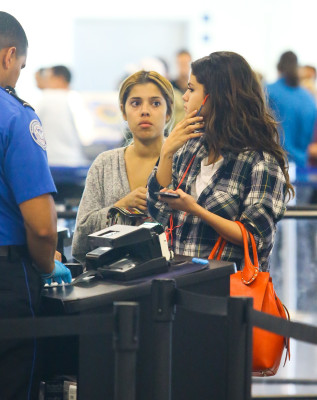 Selena Gomez pic #690209