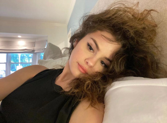 Selena Gomez pic #1217421