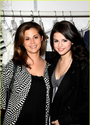 Selena Gomez pic #263804