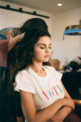 Selena Gomez pic #1238920