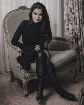 Selena Gomez pic #1217415