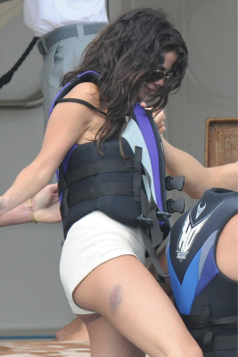 Selena Gomez pic #720360
