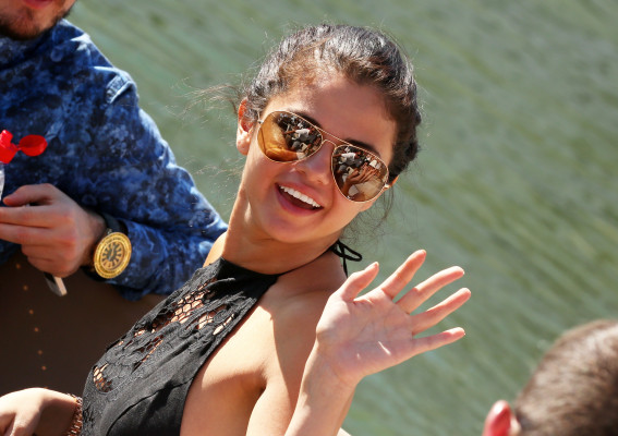 Selena Gomez pic #720557