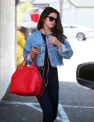 Selena Gomez pic #692739
