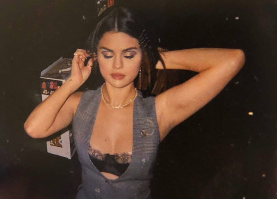 Selena Gomez pic #1217740