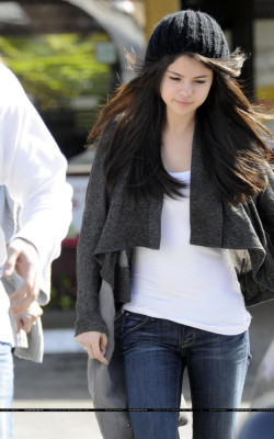 Selena Gomez pic #254603