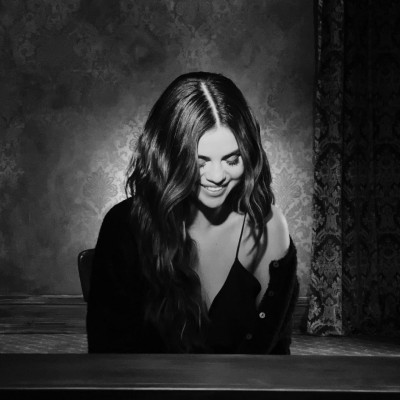 Selena Gomez pic #1186357
