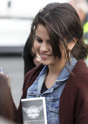 Selena Gomez pic #412778
