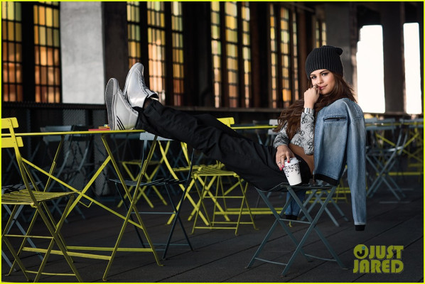 Selena Gomez pic #763066