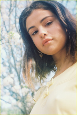 Selena Gomez pic #977266