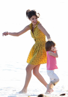 Selena Gomez pic #449102