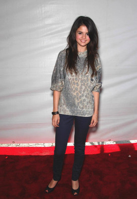 Selena Gomez pic #499913