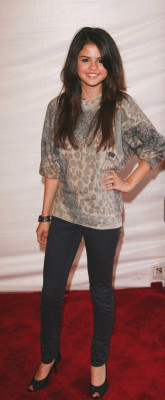 Selena Gomez pic #499915