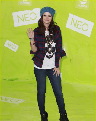 Selena Gomez pic #556261