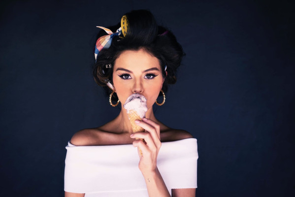 Selena Gomez pic #1229858