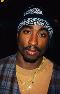 photo 4 in Tupac Shakur gallery [id249199] 2010-04-16 00:00:00