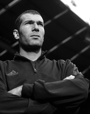 photo 4 in Zinedine Zidane gallery [id111577] 2008-10-06 00:00:00