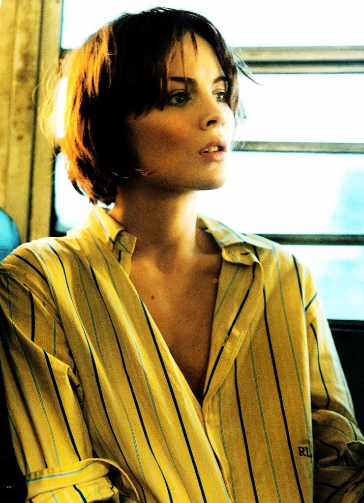 Photo from Michelle Behennah - Elle US, May 1997