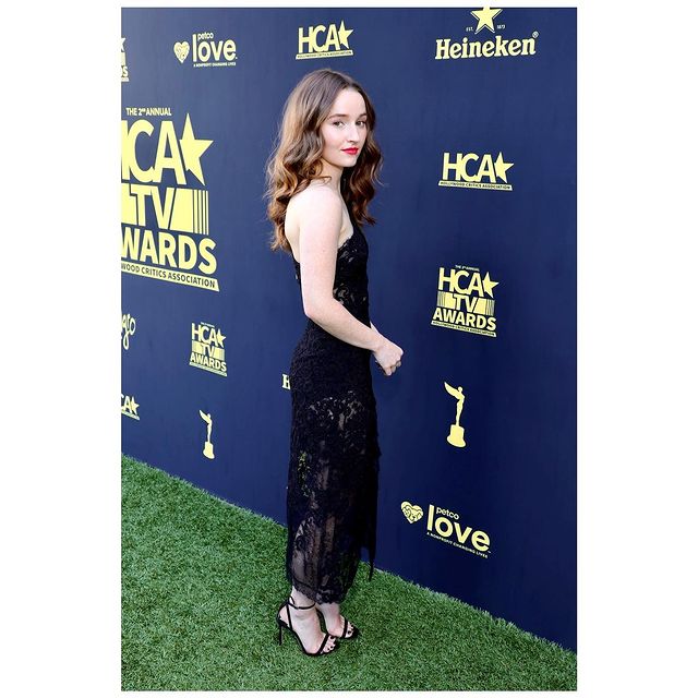 Kaitlyn Dever Instagram Theplace2