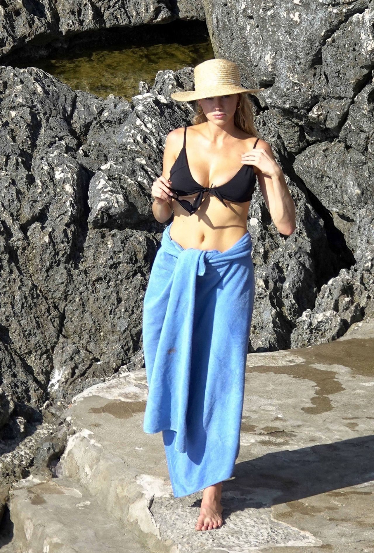 Charlotte Mckinney, photo #1059362